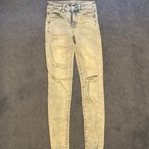 American Eagle hi-rise begging next level stretch skinny jeans